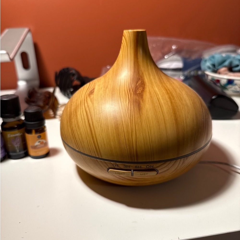 Wood Colored Essential Oil Diffuser
